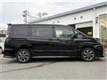 2017 Toyota Voxy