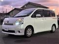 2010 Toyota Voxy