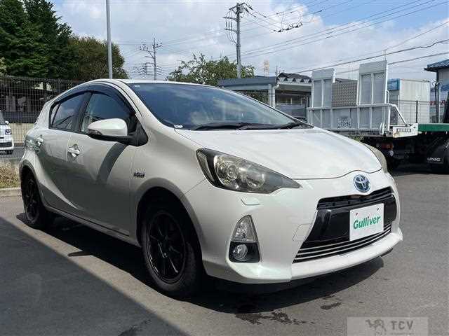 2012 Toyota AQUA