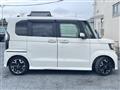 2017 Honda N BOX