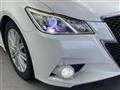2014 Toyota Crown Hybrid