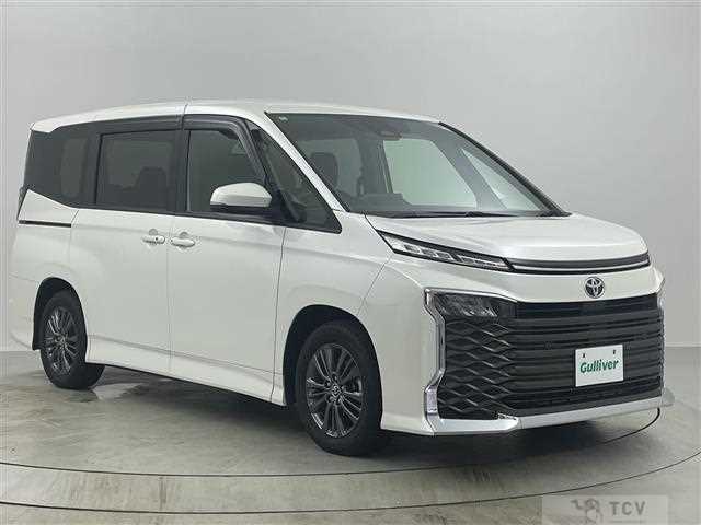 2022 Toyota Voxy