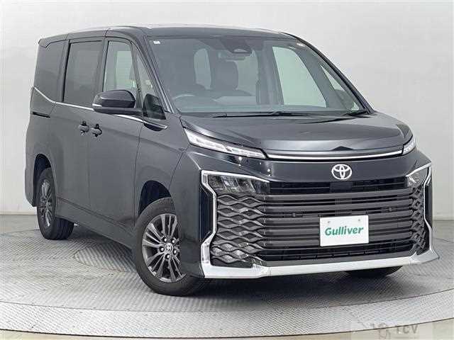 2025 Toyota Voxy