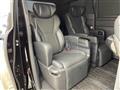 2023 Toyota Alphard Hybrid