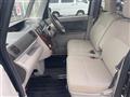 2013 Daihatsu Tanto