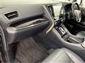 2019 Toyota Alphard Hybrid