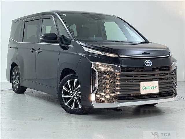 2023 Toyota Voxy