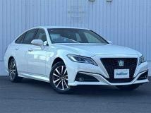 2020 Toyota Crown Hybrid