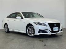 2020 Toyota Crown Hybrid