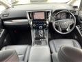 2021 Toyota Alphard Hybrid