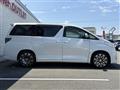 2014 Toyota Alphard
