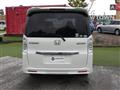 2013 Honda Step WGN