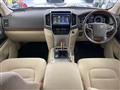 2018 Toyota Land Cruiser