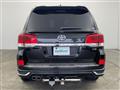 2018 Toyota Land Cruiser