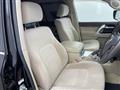 2018 Toyota Land Cruiser