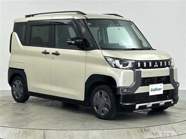 2023 Mitsubishi DELICA MINI