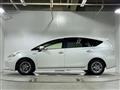 2014 Toyota PRIUS α