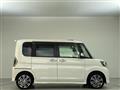 2017 Daihatsu Tanto