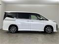 2022 Toyota Voxy