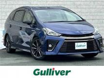 2016 Toyota PRIUS α