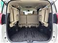 2018 Toyota Alphard Hybrid