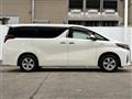 2018 Toyota Alphard Hybrid