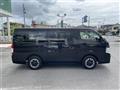 2022 Nissan Caravan