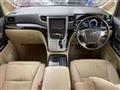 2012 Toyota Alphard Hybrid
