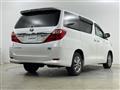 2012 Toyota Alphard Hybrid