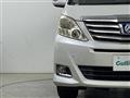 2012 Toyota Alphard Hybrid