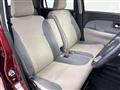 2016 Daihatsu Cast