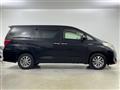 2012 Toyota Alphard Hybrid