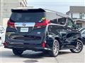 2015 Toyota Alphard Hybrid