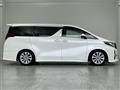 2015 Toyota Alphard