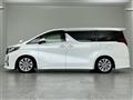 2015 Toyota Alphard