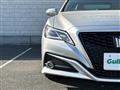 2019 Toyota Crown Hybrid