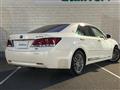 2013 Toyota Crown Hybrid