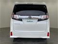 2015 Toyota Vellfire