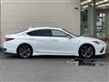 2019 Lexus ES