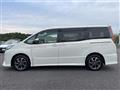 2019 Toyota Noah