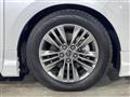 2023 Toyota Alphard Hybrid