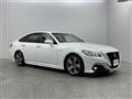 2019 Toyota Crown Hybrid