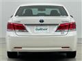 2015 Toyota Crown Hybrid