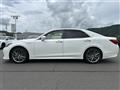 2017 Toyota Crown Hybrid