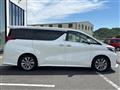 2017 Toyota Alphard