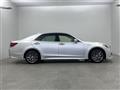 2017 Toyota Crown Hybrid