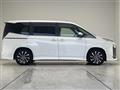 2024 Toyota Voxy