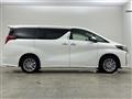 2023 Toyota Alphard Hybrid