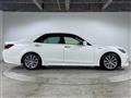 2017 Toyota Crown Hybrid