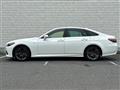 2020 Toyota Crown Hybrid